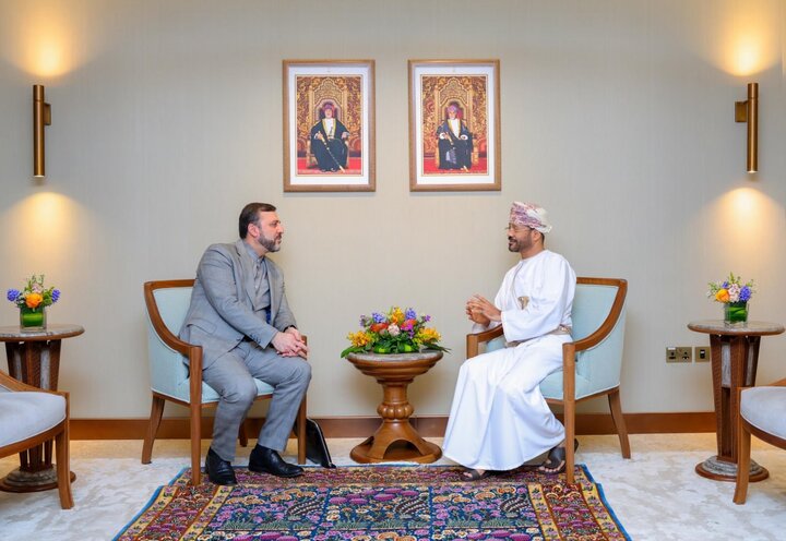 غریب آبادی پیام عراقچی را به عمان رساند
