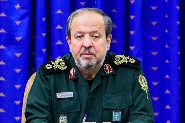 سرپرست وزارت دفاع: پشتیبانی از نیروهای مسلح با قدرت ادامه دارد